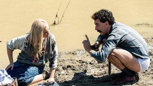 波拉特2,跨国奇遇再续，笑料与温情交织